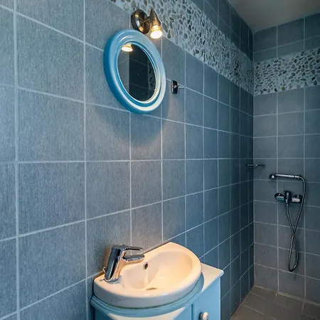 Philema House Апартаменты